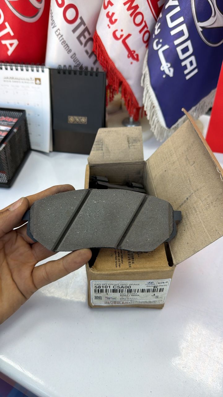 لنت جلو ازرا ۲۰۲۶تا ۲۰۱۱برن جنیون اصلی شماره فنی -58110-2CA11